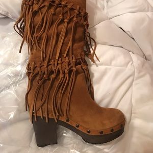 Ariat Fringe suede platform music row boots  6